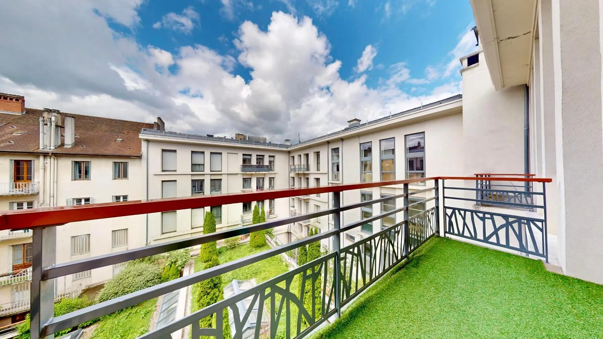 Апартаменты T3 En Duplex Au Centre Ville Анси