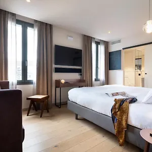 4* מלון Hebe